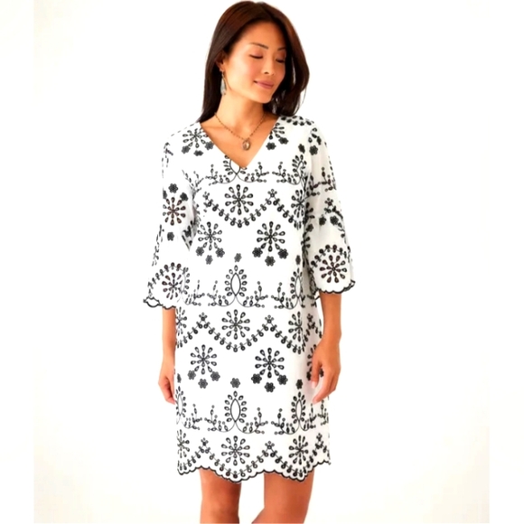 Sail to Sable Dresses & Skirts - SAIL TO SABLE Cotton Eyelit Dress | 6